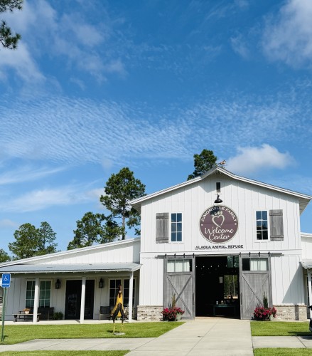 Alaqua Animal Refuge Logo